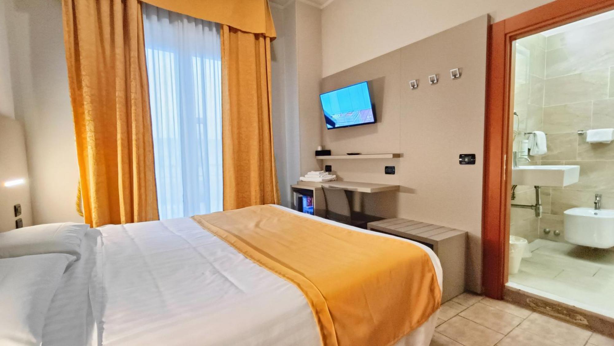 Valmarina Otel Calenzano Dış mekan fotoğraf