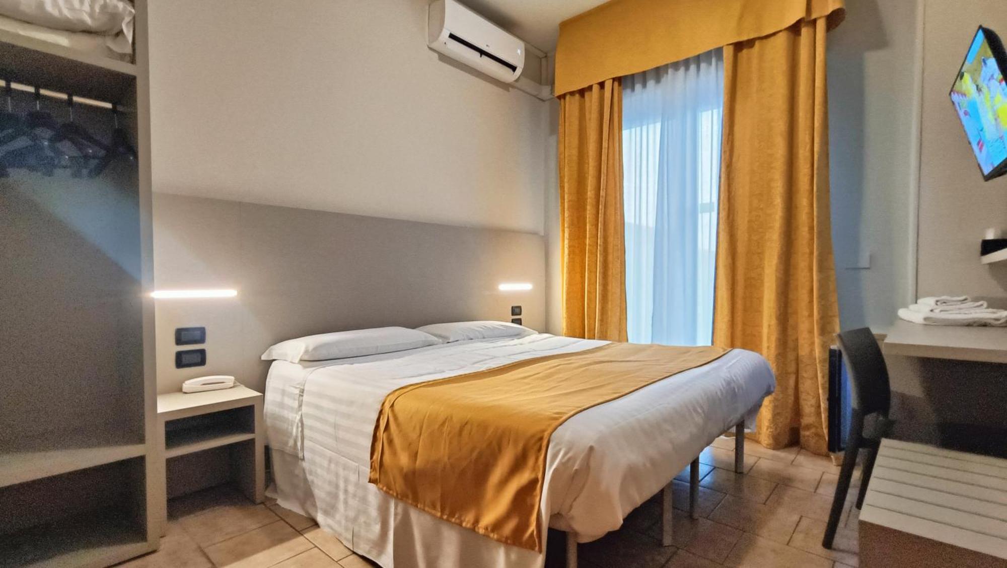 Valmarina Otel Calenzano Dış mekan fotoğraf